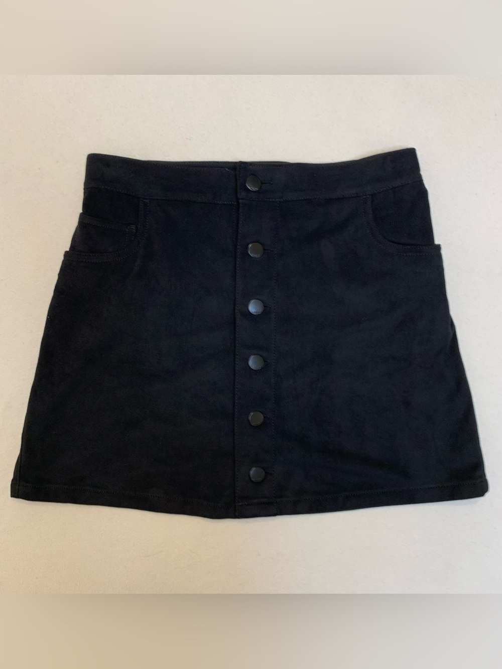 Express Faux Suede Skirt Sz 0 Black A-Line Mini Button Front Preppy Y2K Edgy